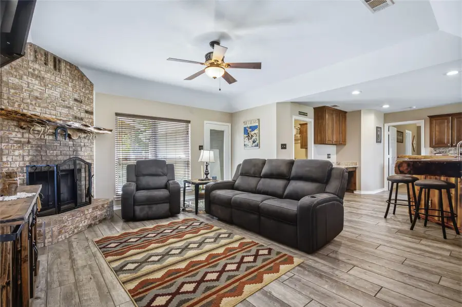 119 Harli Drive, Trenton, TX 75490 - #2