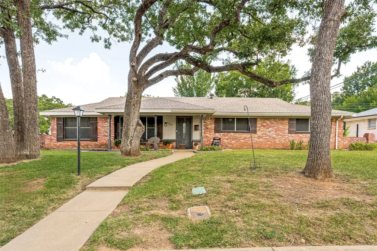 5024 Fall River Drive, Fort Worth, TX 76103 - #1