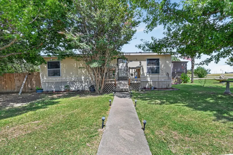 1103 Burnett Boulevard, Alvarado, TX 76009 - #3