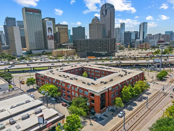 2502 Live Oak Street #235, Dallas, TX 75204