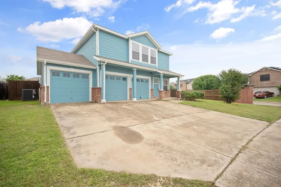128 Hancock Street, Venus, TX 76084 - #2