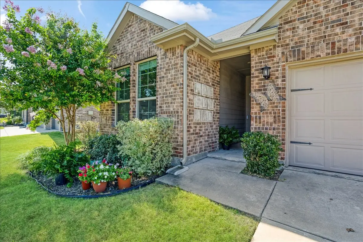 505 Vawter Drive, Van Alstyne, TX 75495 - #1