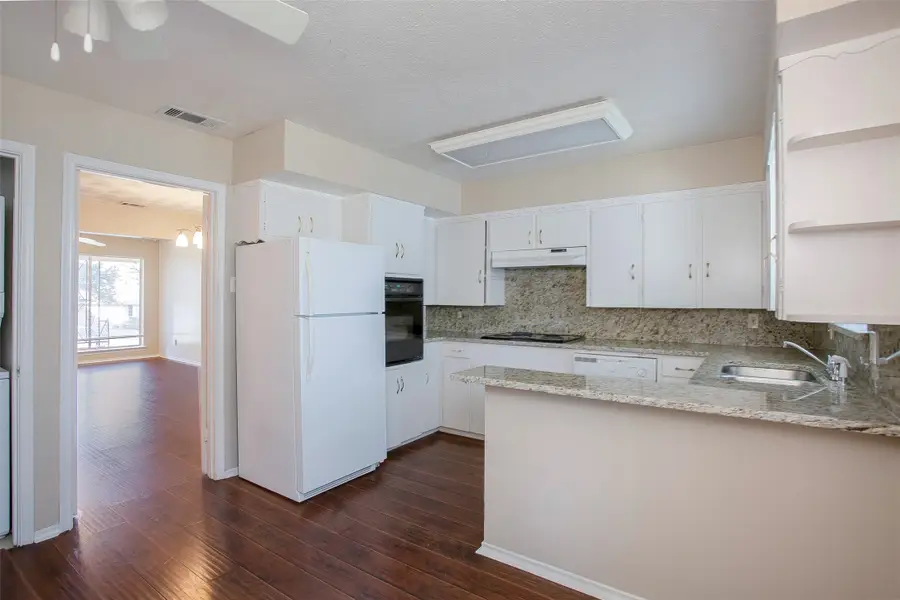 7010 & 7012 Kingsbury Drive, Dallas, TX 75231 - #3