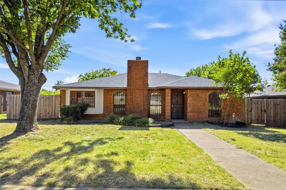 2431 Eastern Oaks Drive, Dallas, TX 75227 - #1