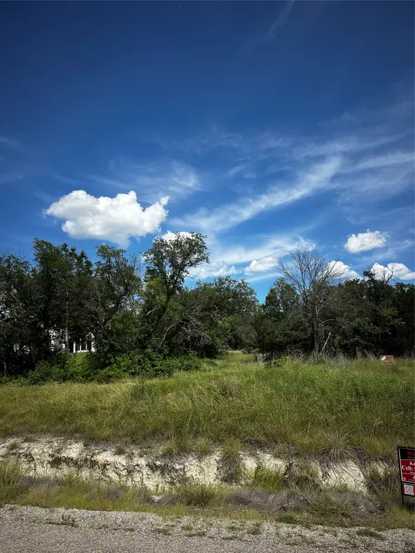 4017 Fall Creek Drive, Weatherford, TX 76087