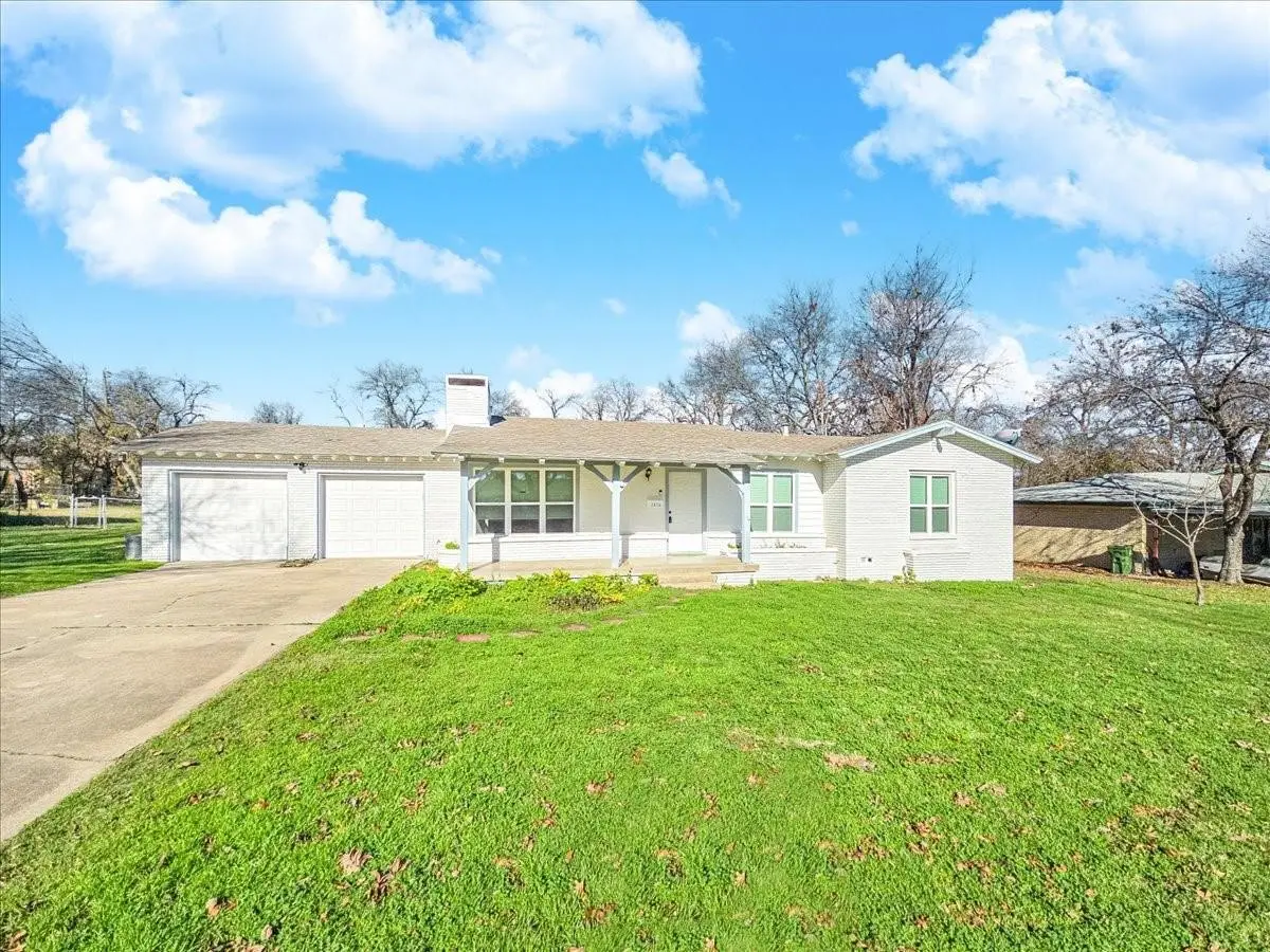 7015 Dover Lane, Richland Hills, TX 76118 - #1