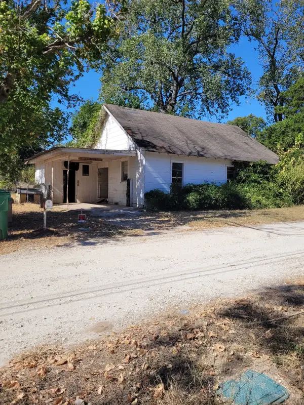 909 Ivan Road, Waco, TX 76706
