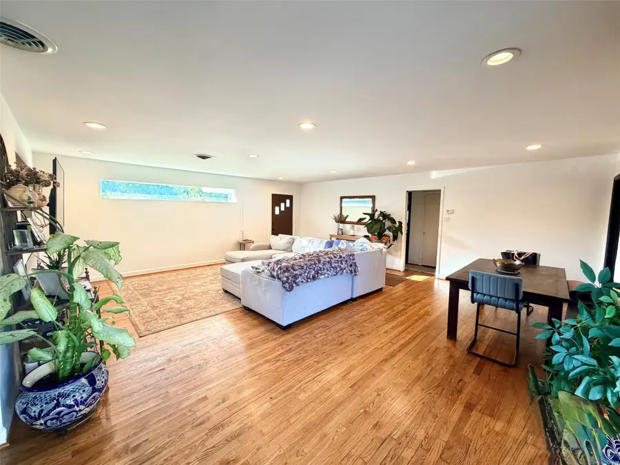 10208 San Lorenzo Drive, Dallas, TX 75228 - #2