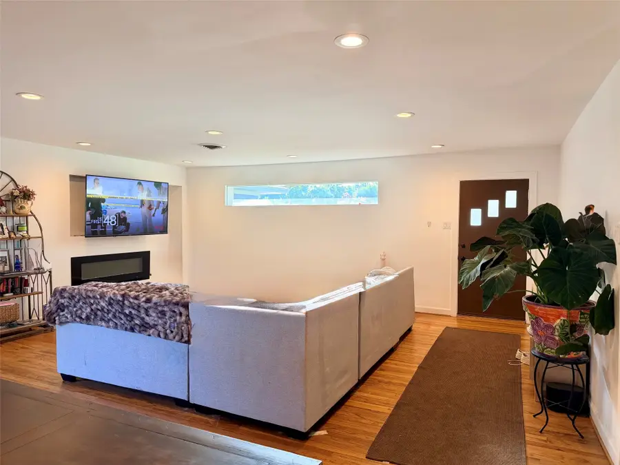 10208 San Lorenzo Drive, Dallas, TX 75228 - #3