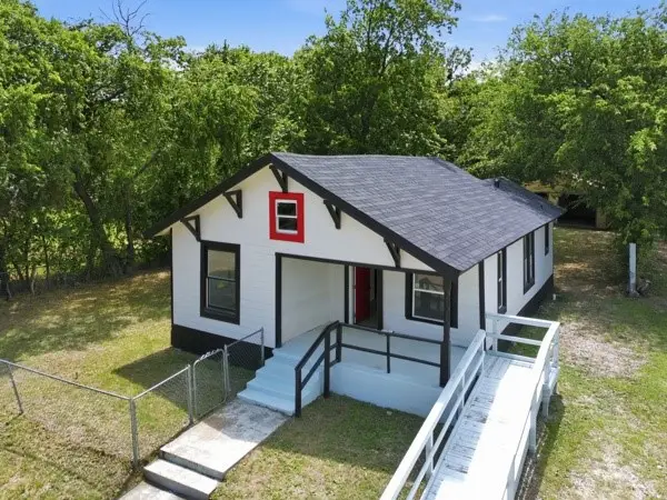 910 Loney Street, Fort Worth, TX 76104 - #1