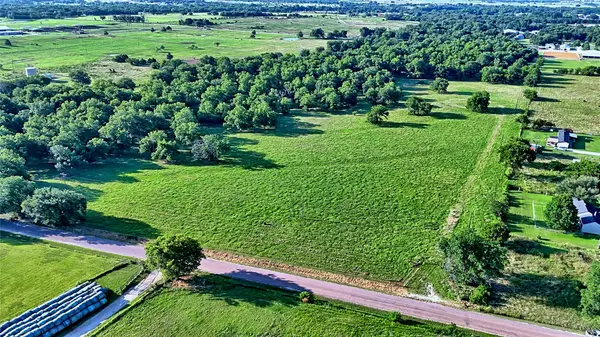 1272 County Road 131, Gainesville, TX 76240