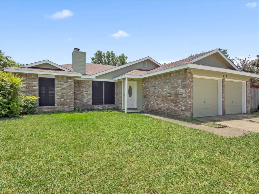 614 Red Coat Lane, Arlington, TX 76002 - #2