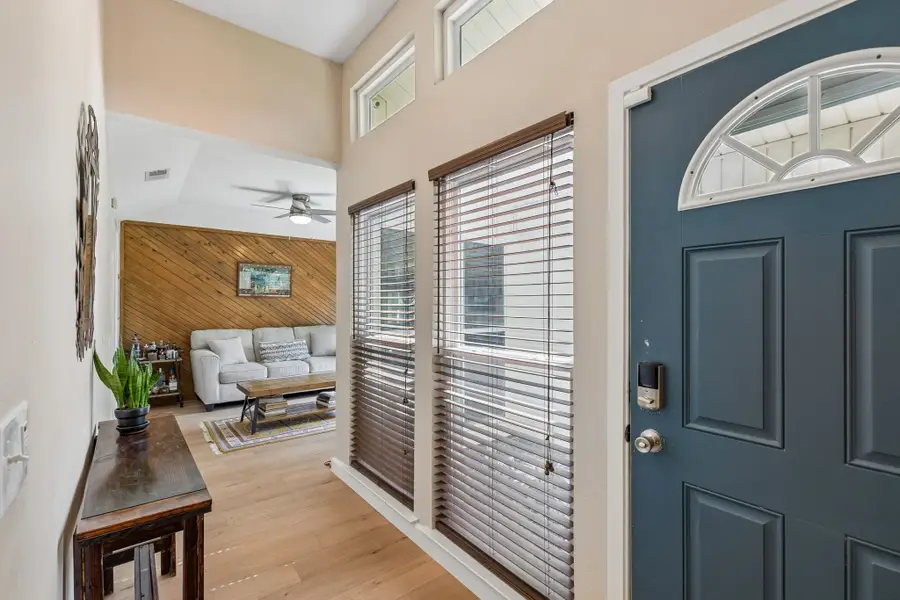 411 Creekside Drive, Richardson, TX 75081 - #2