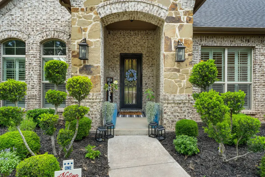 101 Fairway Drive, Waxahachie, TX 75165 - #2