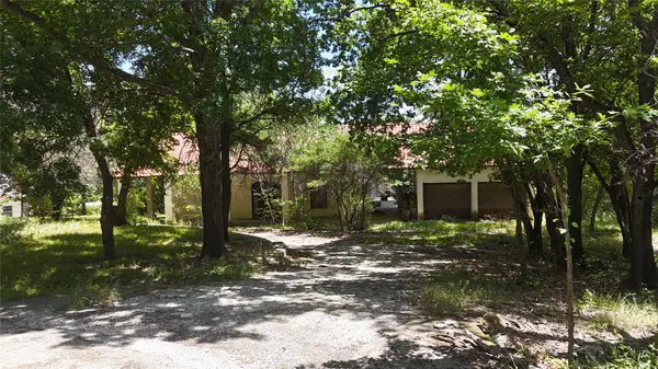 132 Calle De Establo, Fort Worth, TX 76108