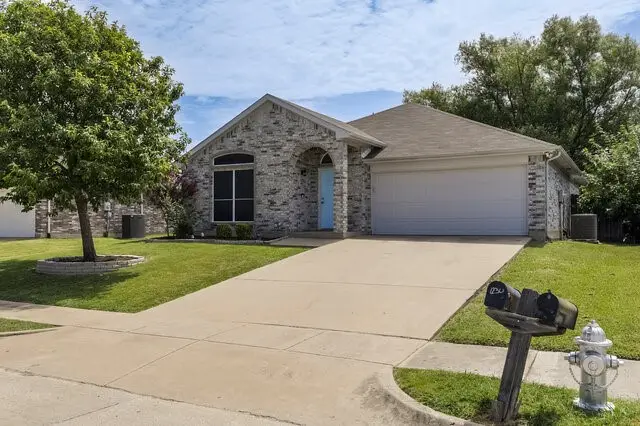 1230 Misty Drive, Midlothian, TX 76065 - #1