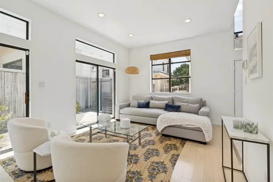 5633 Ellsworth Avenue, Dallas, TX 75206 - #3