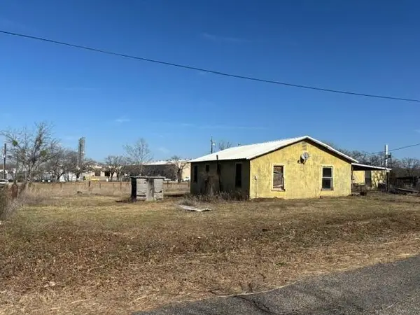 501 E 19th Street, Cisco, TX 76437