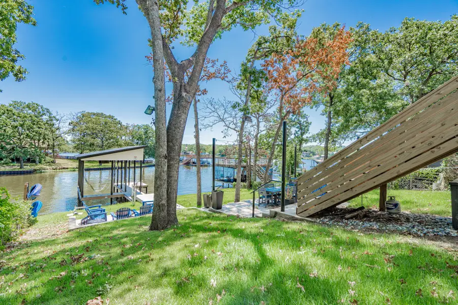202 Sunray Street, Mabank, TX 75156 - #2