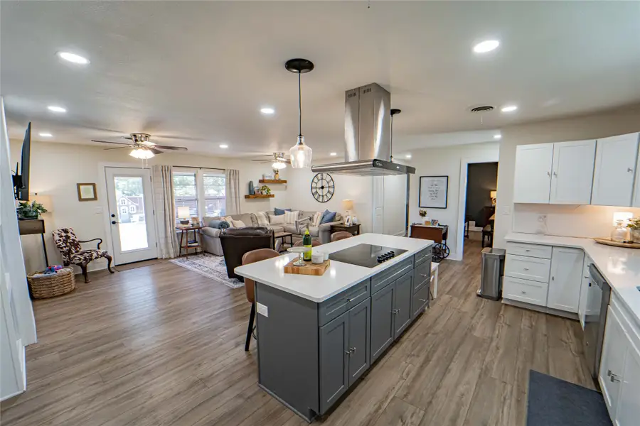 1400 Sycamore Street, Breckenridge, TX 76424 - #2