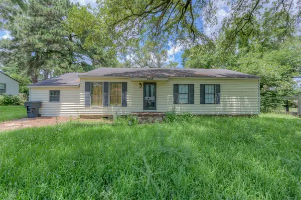1838 Shady Lane, Shreveport, LA 71118