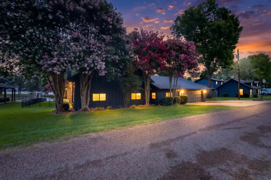 305 Rock And Roll Lane, Mabank, TX 75156 - #3