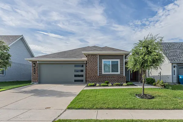 713 Griffith Park Trail, Alvarado, TX 76009