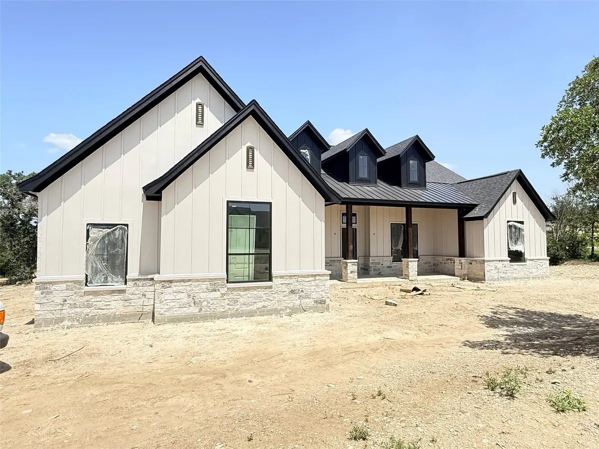 740 Burr Oak Lane, Weatherford, TX 76085 - #1