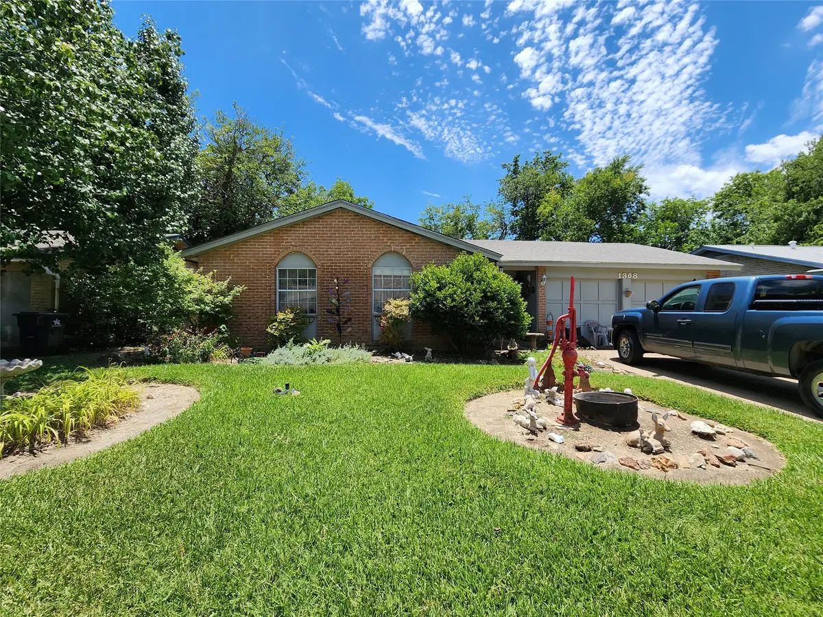 1308 Marlee Lane, Arlington, TX 76014 - #1