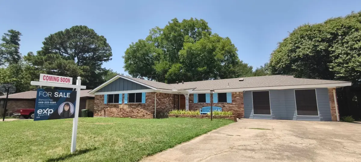 1125 Valley View Drive, Hurst, TX 76053 - #1
