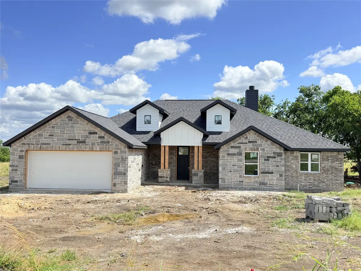 1016 Don Eve Court, Azle, TX 76020 - #1