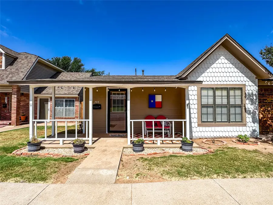 705 N Avenue E, Haskell, TX 79521 - #2