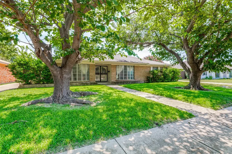 10512 Royal Chapel Drive, Dallas, TX 75229 - #2