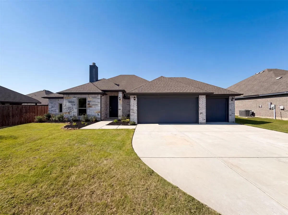 1530 Woodmere Drive, Krum, TX 76249 - #1