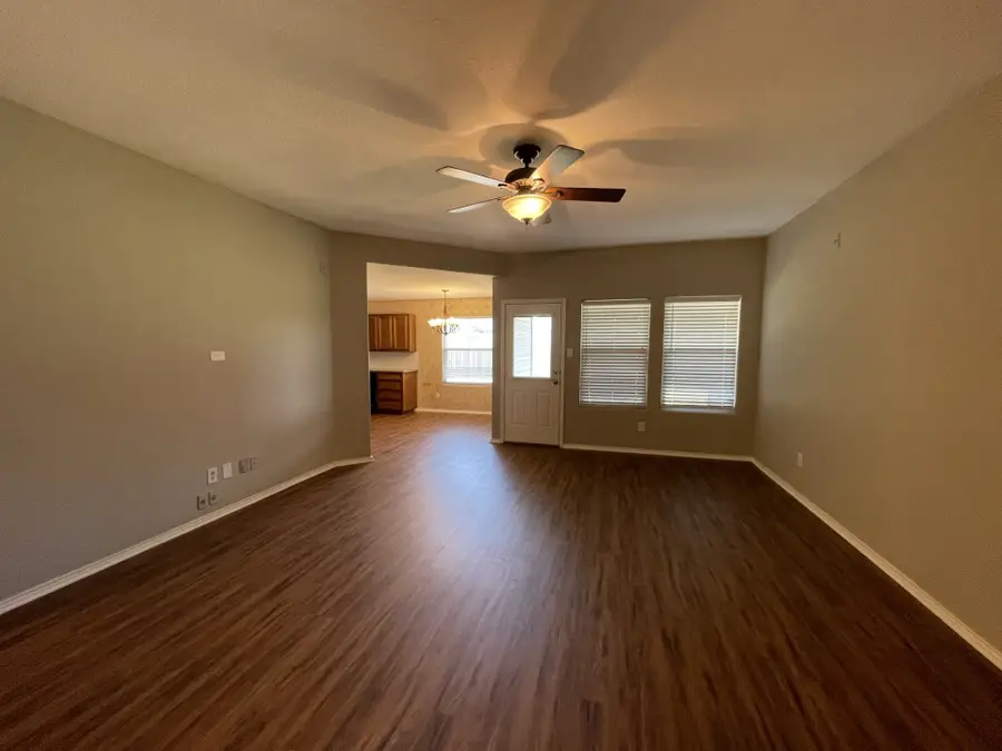 2504 Buffalo Run, Burleson, TX 76028 - #2