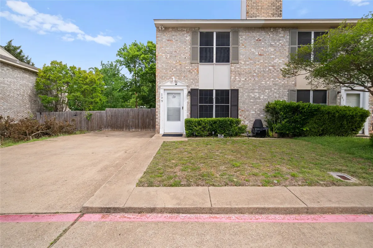 139 Graystone Place, Duncanville, TX 75137 - #1