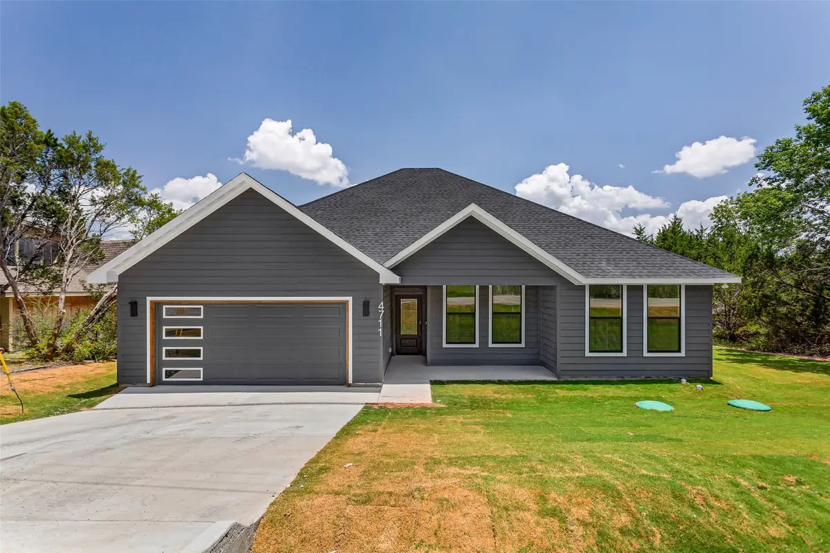 4711 Elizabeth Street, Granbury, TX 76048 - #1
