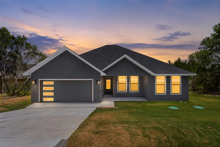 4711 Elizabeth Street, Granbury, TX 76048 - #2