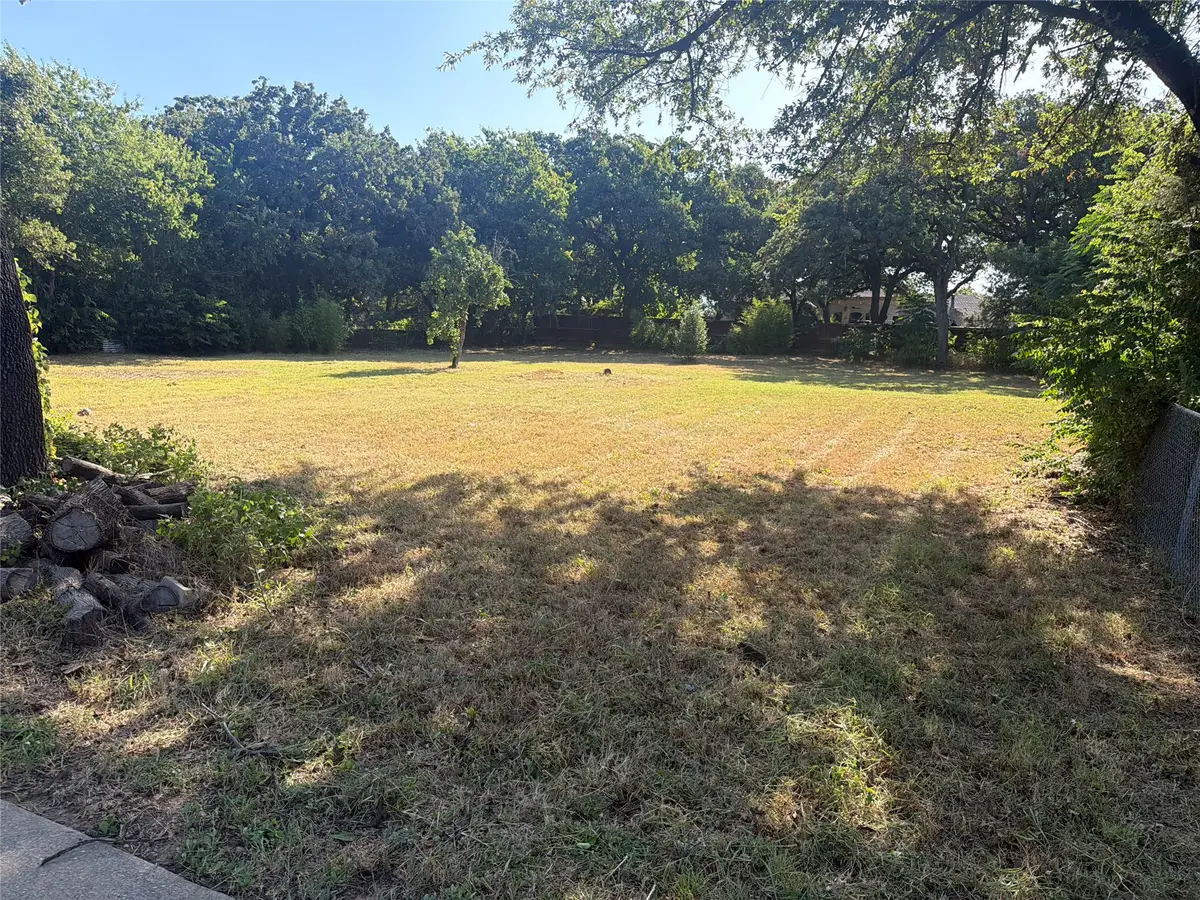 6027 Guilford Street, Forest Hill, TX 76119 - #1