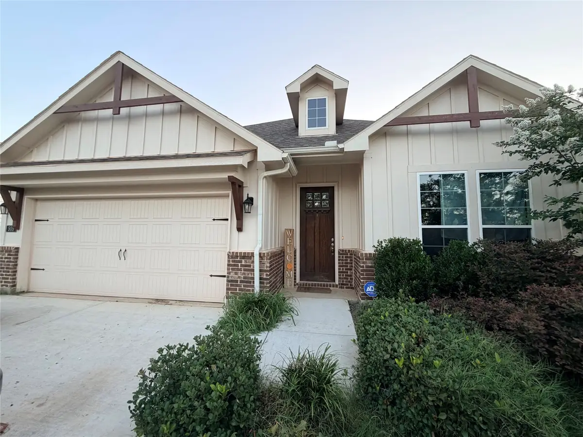 505 Smith Road, Springtown, TX 76082 - #1