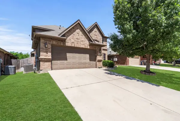6137 Redear Drive, Fort Worth, TX 76179
