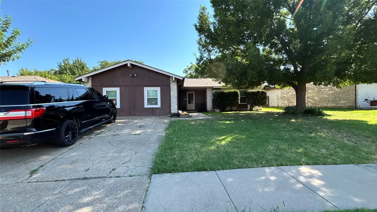 1117 High Point Road, Arlington, TX 76015 - #1