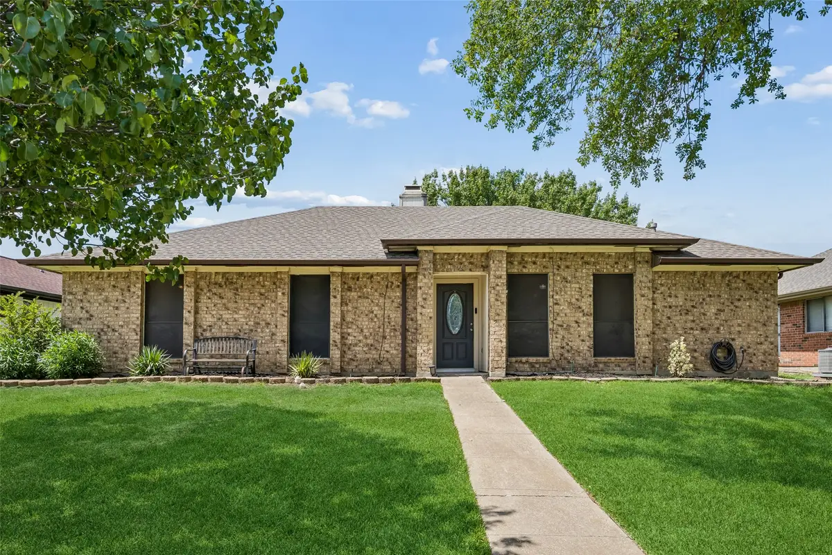 1725 Mayflower Drive, Carrollton, TX 75007 - #1