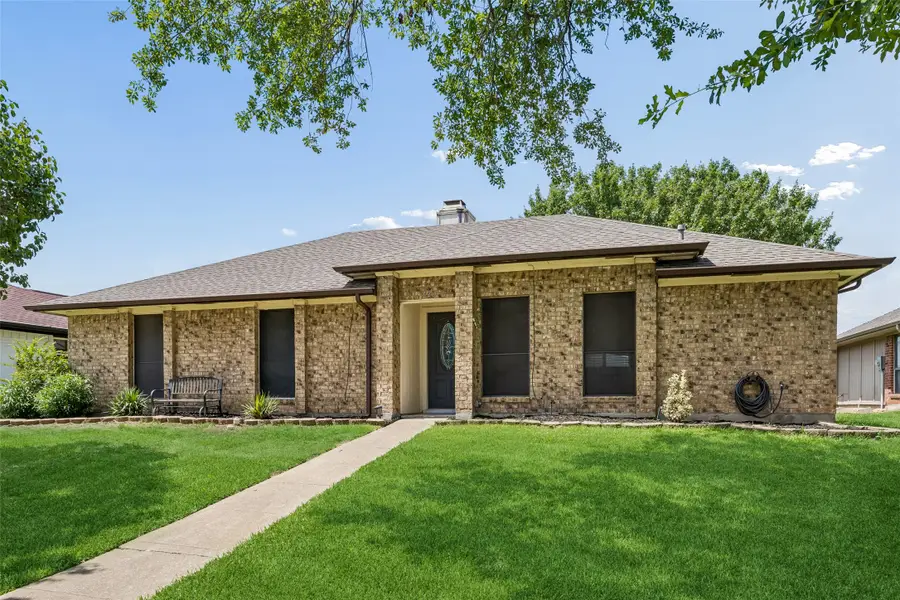 1725 Mayflower Drive, Carrollton, TX 75007 - #2
