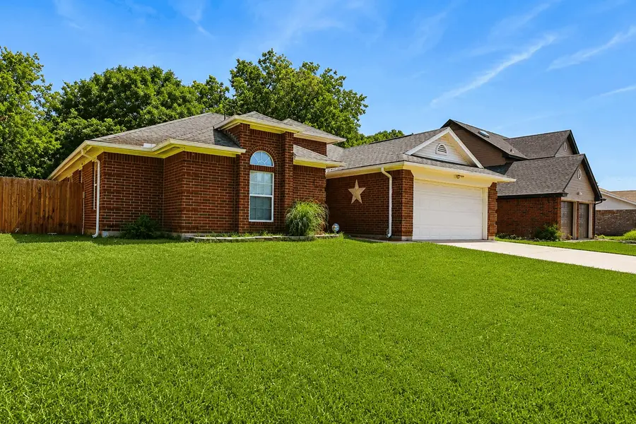923 Fiero Drive, Arlington, TX 76001 - #2