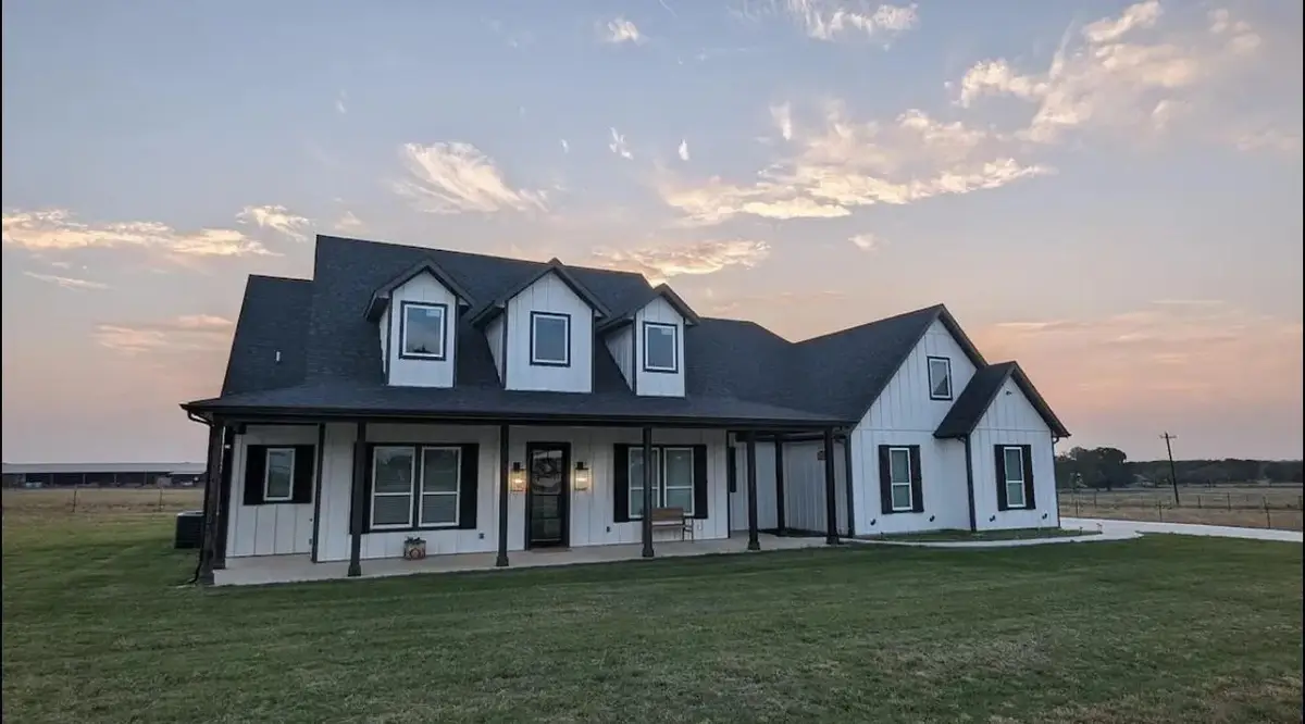 886 County Road 3341, Paradise, TX 76073 - #1