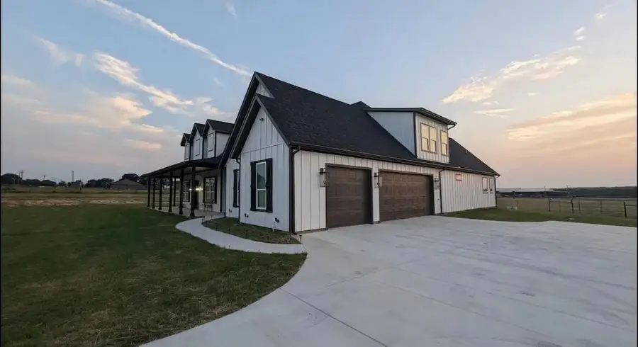 886 County Road 3341, Paradise, TX 76073 - #2