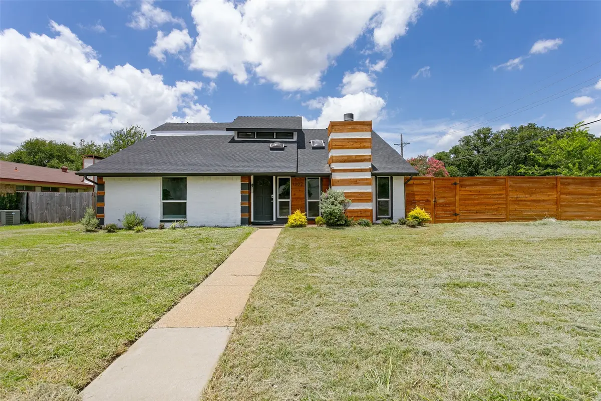 1302 Westwood Drive, Lewisville, TX 75067 - #1