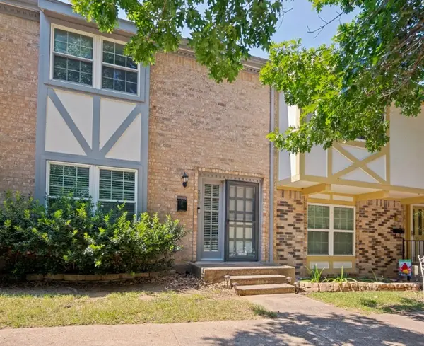 380 Westview Terrace, Arlington, TX 76013