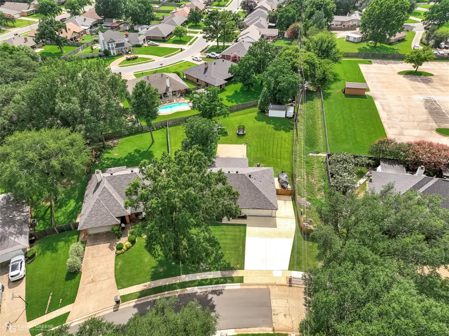 517 Parklane Drive, Bossier City, LA 71111 - #2